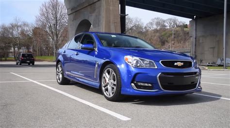 Chevrolet SS Sports Sedan Gets the Regular Car Reviews Treatment - autoevolution