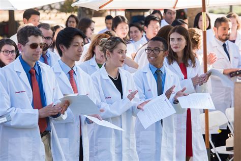 A big day for Stanford Medicine's newest students - Scope