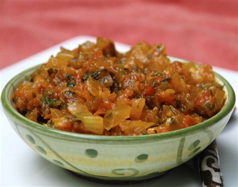 Colombian Tomato and Onion Sauce (Hogao) Recipe