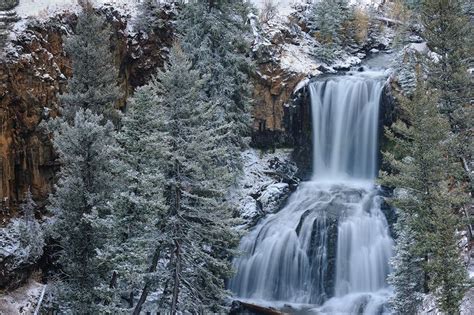 🔥 [40+] Winter in Yellowstone Wallpapers | WallpaperSafari