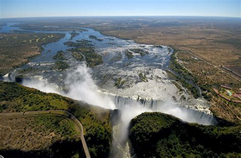 Helicopter flight over Victoria Falls - Safari World Tours