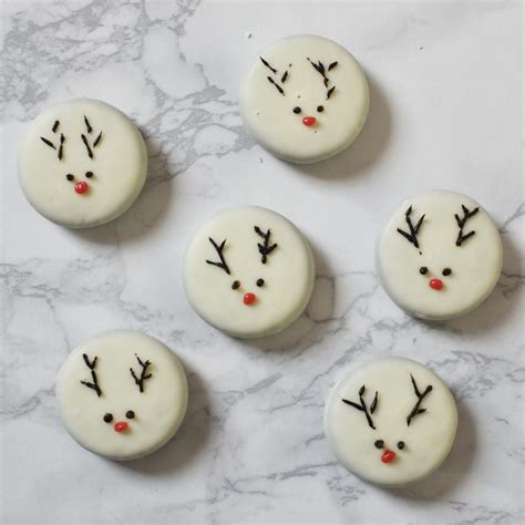 Christmas treat: reindeer cookies - Anne Travel Foodie