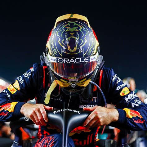 1:2 World Champion 2023 Helmet Max Verstappen