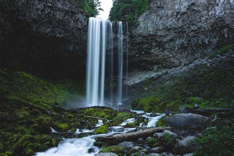 7 Awesome Mount Hood Hikes (Including Waterfall Hikes)