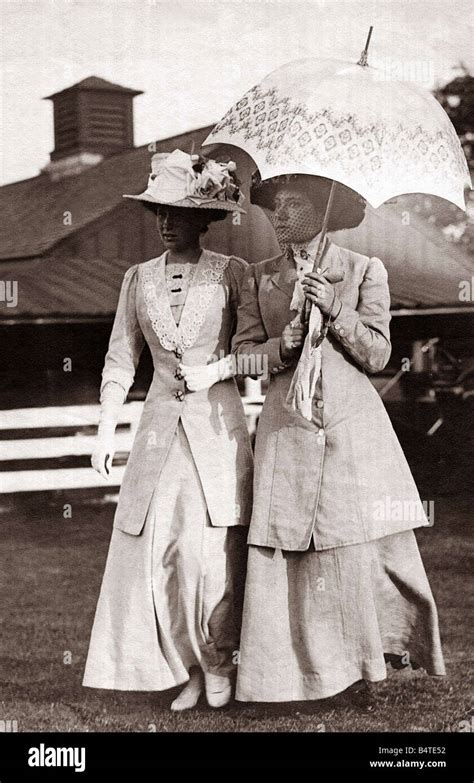 Early 1900s Fashion