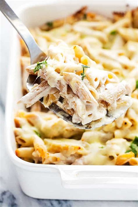 Chicken Alfredo Baked Penne | Creme De La Crumb