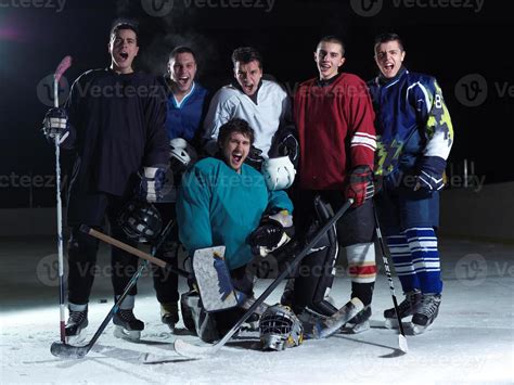 ice hockey players team 10837184 Stock Photo at Vecteezy