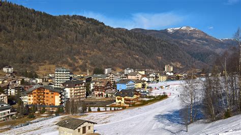 Aprica - Ski Trips for Schools and Groups