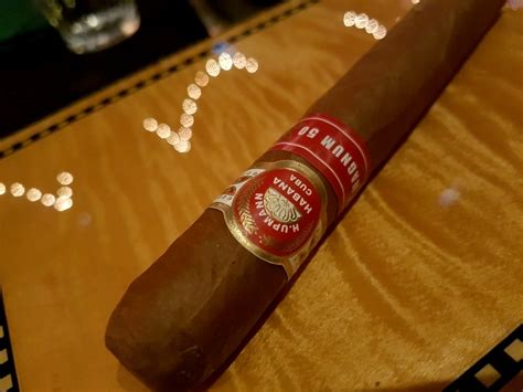 Top 10 Cuban Cigars of 2017 - Havana Insider