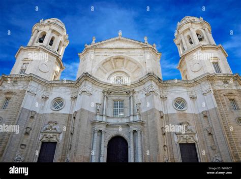 Cathedral of Cadiz Stock Photo - Alamy