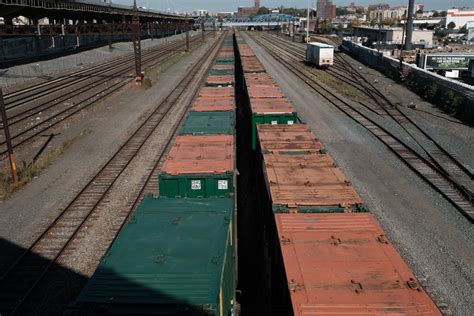 Railroad strike: How the trains are getting longer and the job is getting worse.