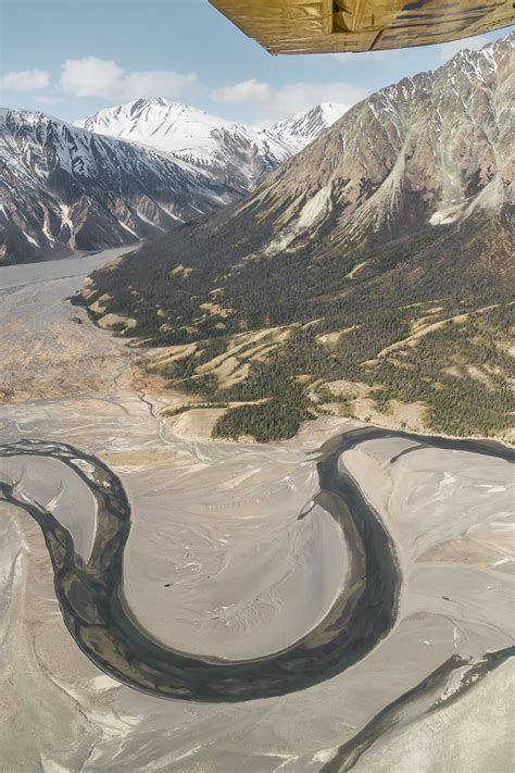 Soaring Over Kluane National Park - Glacier Flightseeing Tour | Non ...