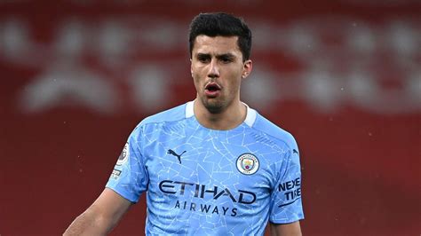 Rodri reveals how team meeting got Man City's 'incredible' season back ...