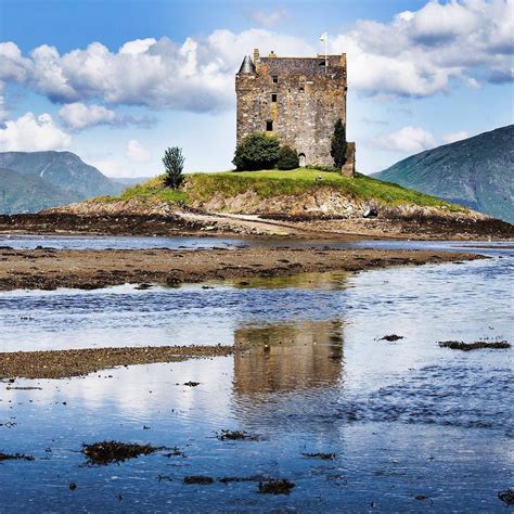 Castle Stalker Scotland #iwanttogobo Photo by Alan | Travel pictures, Corfe castle, Castle