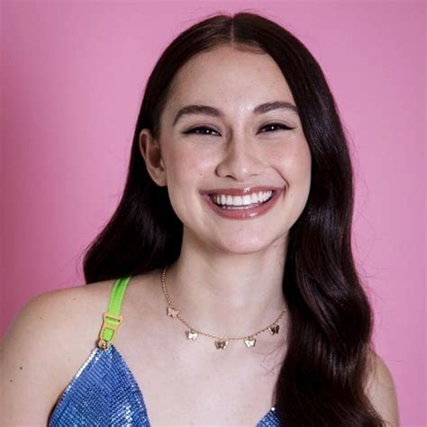 Lola Tung Age, Net Worth, Boyfriend, Family, Height and Biography ...