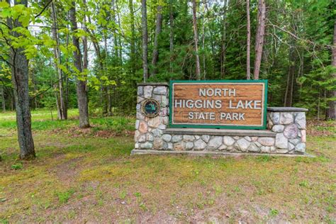 Entrance To The North Higgins Lake State Park A Popular Campground ...