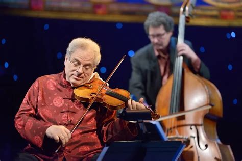 Itzhak Perlman to Donate Multimillion-Dollar Prize to Benefit Music and ...