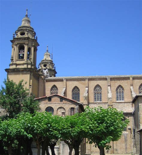 Pamplona Cathedral in Spain image - Free stock photo - Public Domain ...