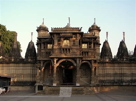 Gujarat Heritage Sites: Heritage Place - Hathee Singh Jain Temple