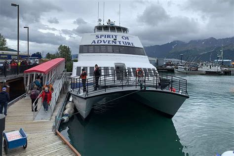 Ultimate Guide to Planning a Resurrection Bay Cruise - Seward, Alaska