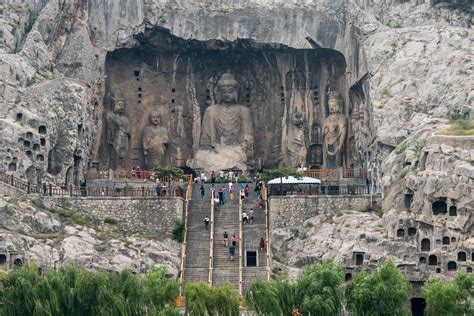 Holidays to Longmen Caves & Shaolin - China | Veloso Tours