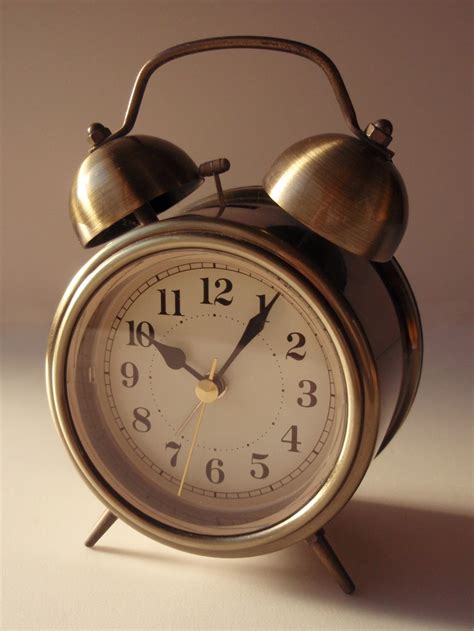 Ideas for Products or Inventions: Alarm Clock with Automatic Advance