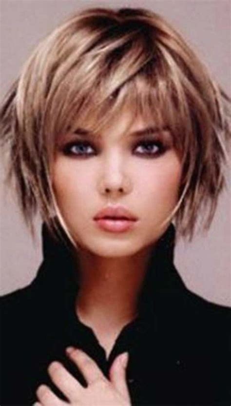 15 Ideas of Shaggy Short Hairstyles for Round Faces