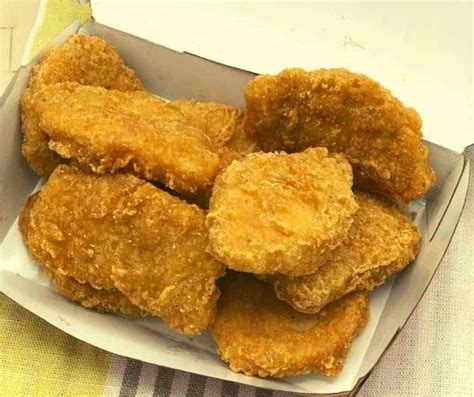 Mcdonald's Chicken Chicken Nuggets / What S Really Inside Mcdonald S ...