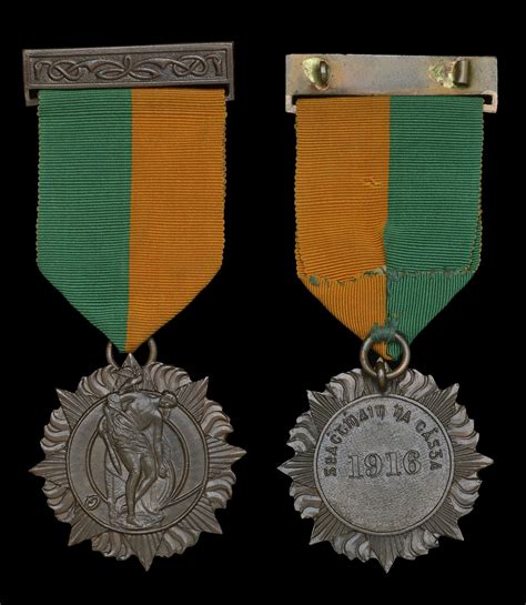 √ Medals Of The Irish Defence Forces - Aaron