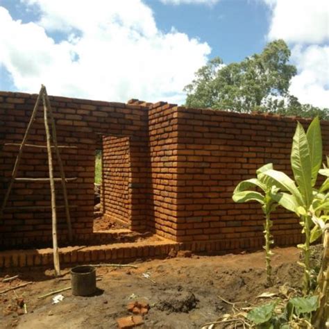 Lift Up | 8 Houses in Malawi Villages | Housing