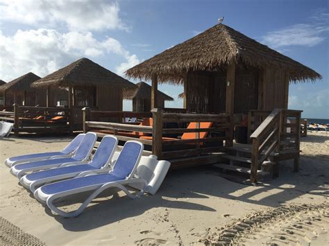 Spotted: Waterfront cabanas at CocoCay | Royal Caribbean Blog