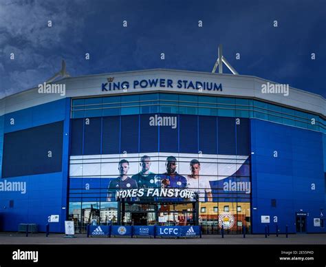 Leicester city football hi-res stock photography and images - Alamy