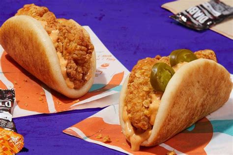 Taco Bell’s Crispy Chicken Sandwich Taco Gone | FoodyChatter