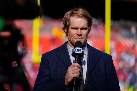 Greg Olsen isn't 'afraid to compete' with Tom Brady for Fox ...