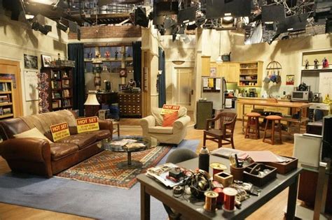 Michelle: Sheldon and Leonard Apartment (Big Bang Theory)