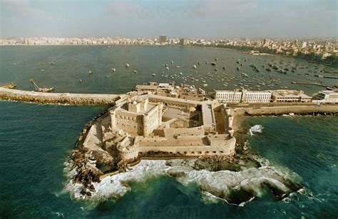 Webster's Google Treking: Famous Castles: Citadel of Qaitbay, Alexandria