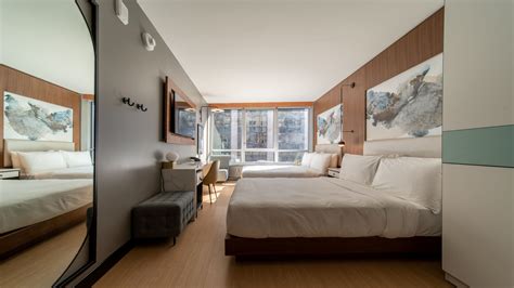 A New Hotel Indigo Is Opening Just in Time for the Holidays - Downtown ...