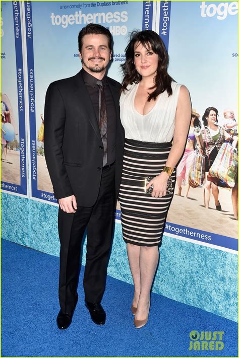 Melanie Lynskey Recalls Her Spontaneous Wedding to Jason Ritter & Says ...