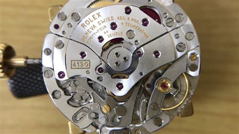 【Beautiful Mechanical Watch Movements】ROLEX Cal.4130 / COSMOGRAPH DAYTONA #Shorts - YouTube