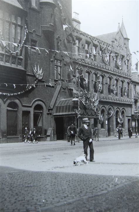 Rutherglen Town Hall, Main Street, Rutherglen, Scotland. | Glasgow city, Glasgow scotland ...