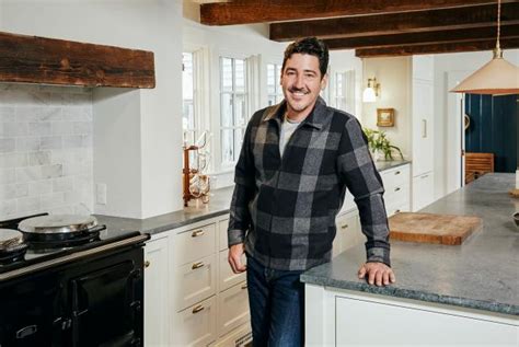 Jonathan Knight's New Show, Farmhouse Fixer, Comes to HGTV | Farmhouse ...