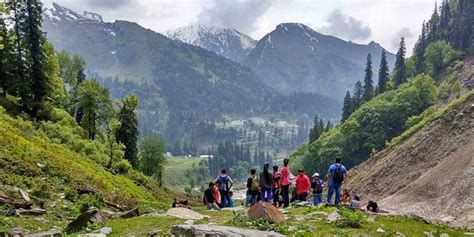 Kasol Kheerganga Trekking - Treks Near Kasol - Daayri