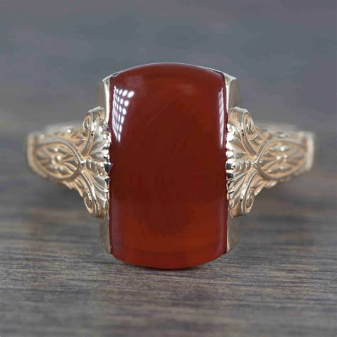 Vintage Art Nouveau 14k Yellow Gold & Carnelian Ring