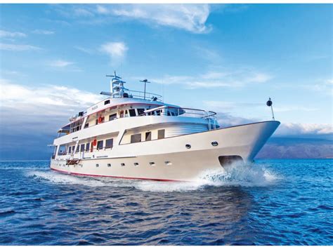 Galapagos Islands Cruises | Latin Routes