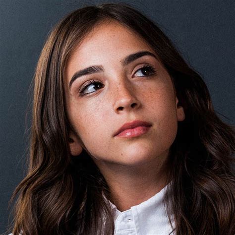 Gabriela Bee Bio, Age, Height, Net Worth, Instagram