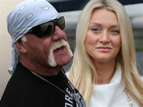 Hulk Hogan Had to Buy Ex-Wife Car as Part of Divorce Settlement Awaz ...