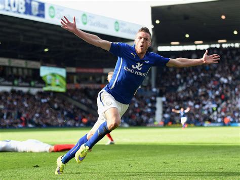 Download Jamie Vardy Skipping Celebration Wallpaper | Wallpapers.com