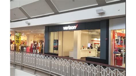 Take a Tour of the 3 Largest Verizon Stores in Providence RI