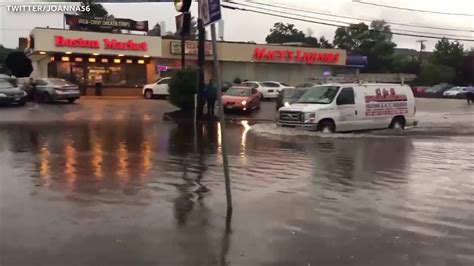 Major flooding in Boston area leaves several cars stranded - YouTube