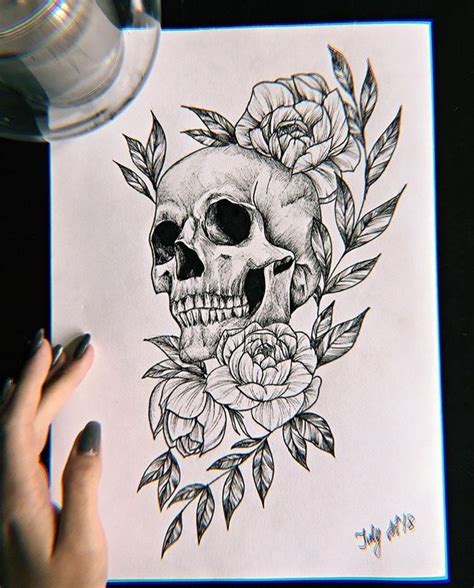 Pin by Nicole Lymburner on Ink | Skull tattoo flowers, Skull tattoo ...